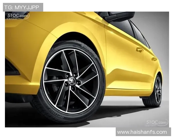 足球明星汽车座套让你的爱车与偶像同在尽享运动激情与时尚风潮