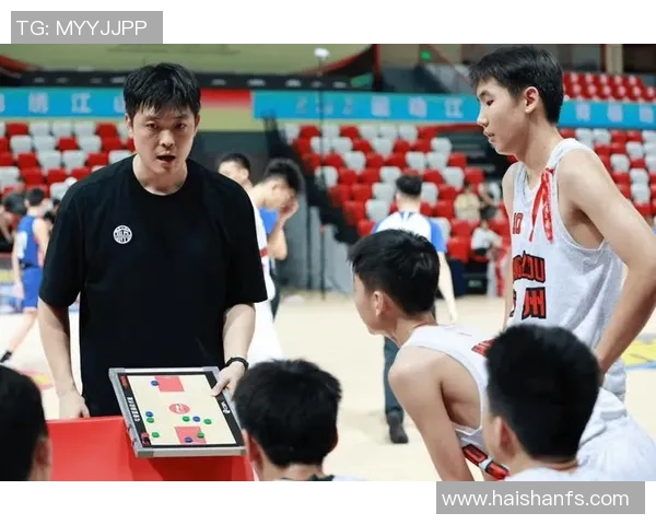 杭州篮球队在锦标赛中的战术分析与表现评估 杭州篮球队在锦标赛中的战术分析与表现评估