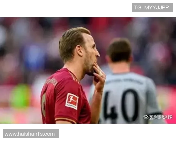 当足球明星遭遇调侃与戏弄背后的幽默与反思